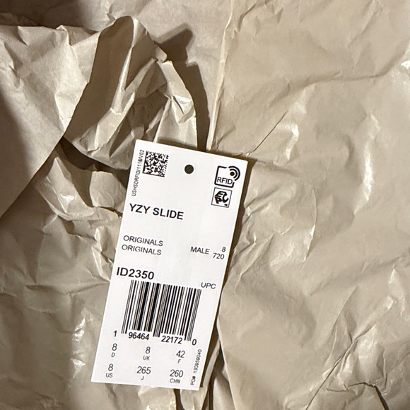 Yeezy slides - Picture 4 of 4